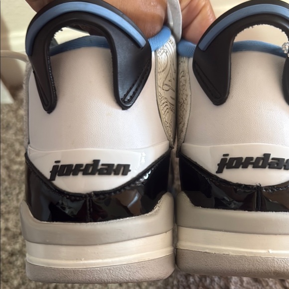 JORDANS 6Youth BOYS - Picture 3 of 6